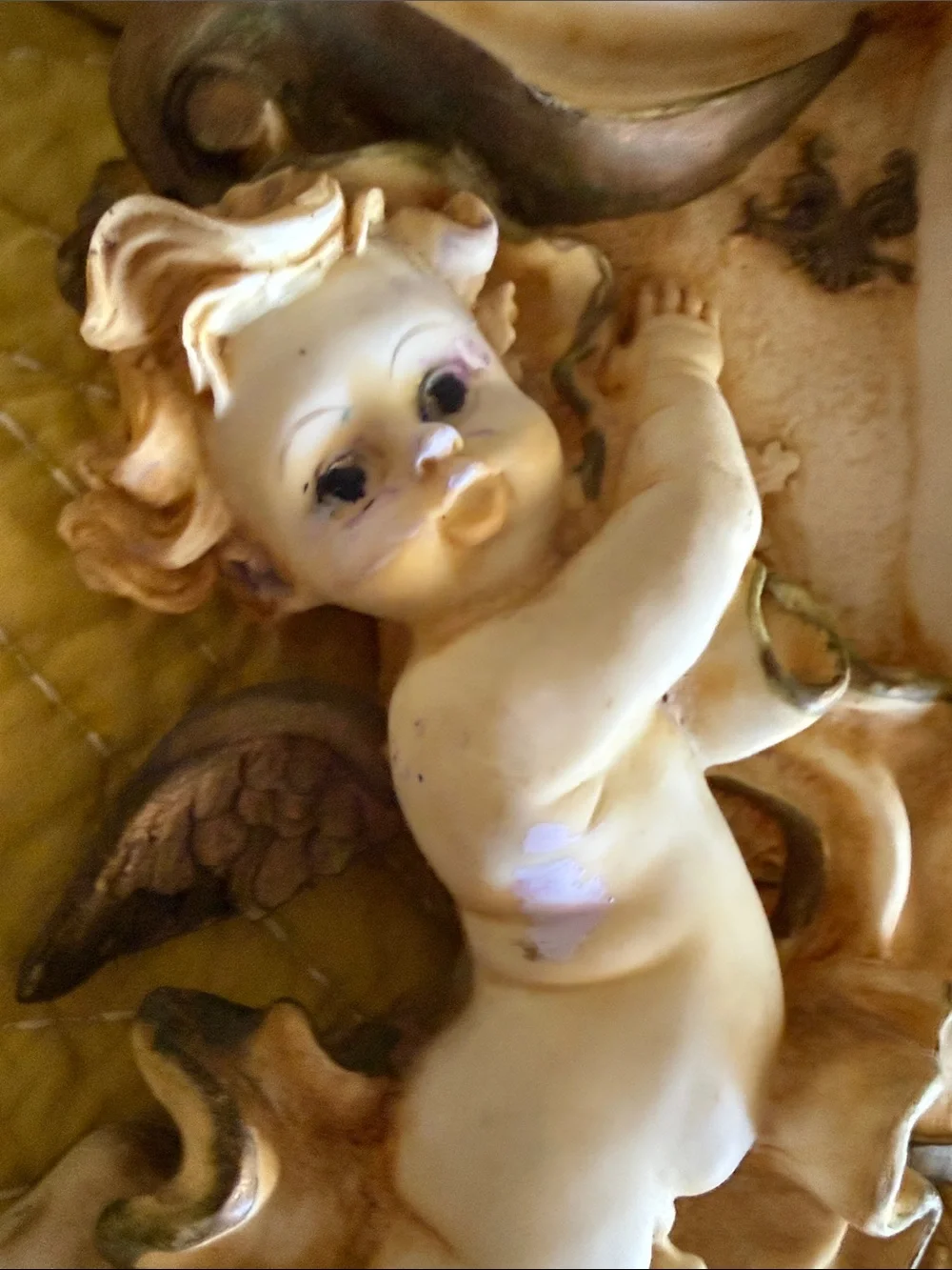 Decorative Cherub Wall Sconce in Cream and Gold resin romantic